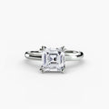 Solitaire ring in white gold with an Asscher-cut centre stone