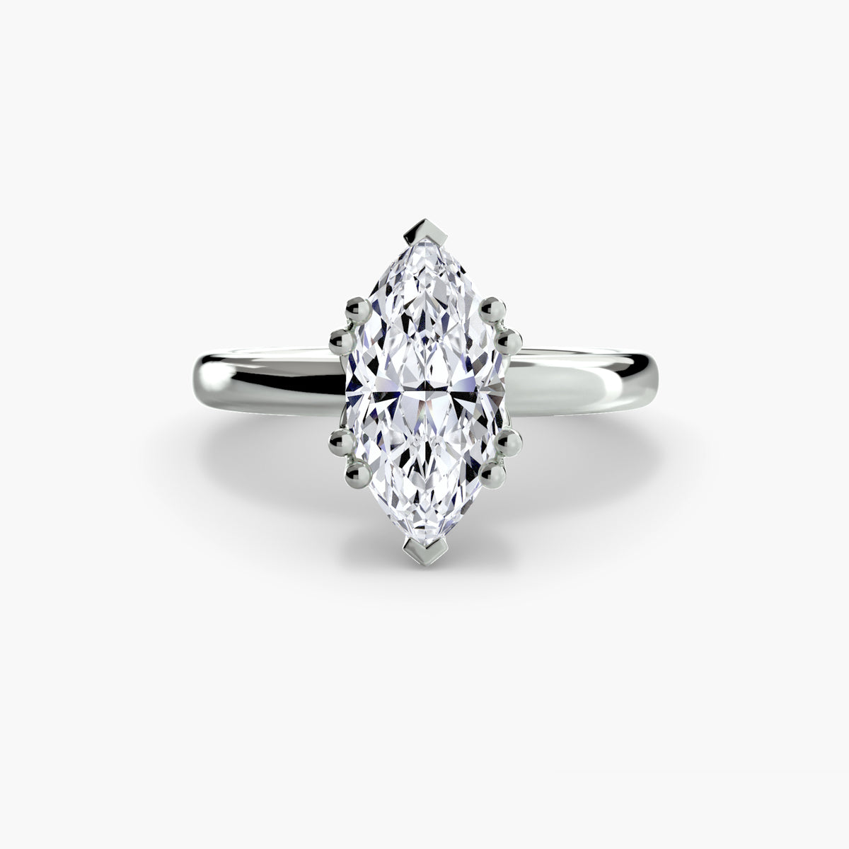 Solitaire ring in white gold with a marquise centre stone
